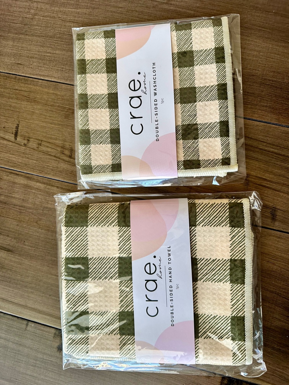 Crae Green Buffalo Check Double-Sided Hand Towel & Washcloth